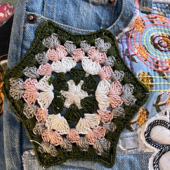 🎉HP x 2🎉UO BDG High-Waisted Flare Jean-Indigo Craft, Tinted Denim, Size: 26, NWT - Picture 13 of 16